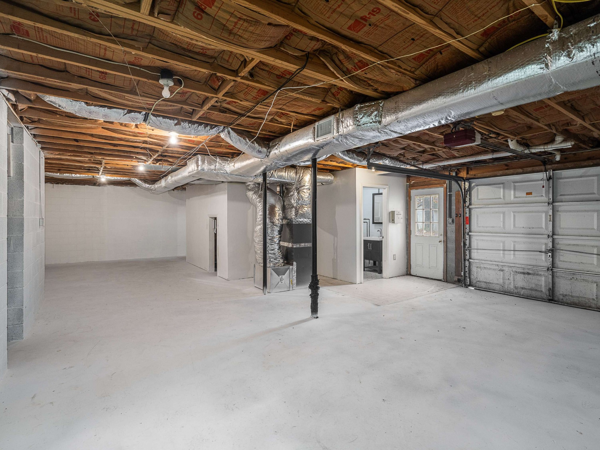 7125 Sutton Place Fairview, TN 37062 - Photo 33 of 36 a view of empty room with white walls