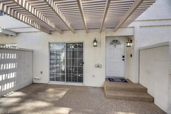 $2,400 | 7938 Cina Avenue, Las Vegas, NV 89147