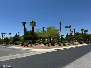 $2,400 | 7938 Cina Avenue, Las Vegas, NV 89147