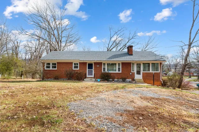 $269,900 | 102 Dale Avenue, Lynchburg, VA 24502