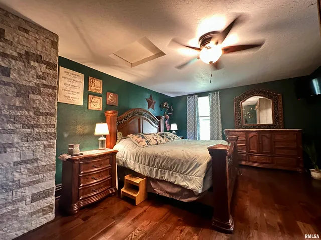 $119,500 | 209 Northwest 6th Street, Aledo, IL 61231