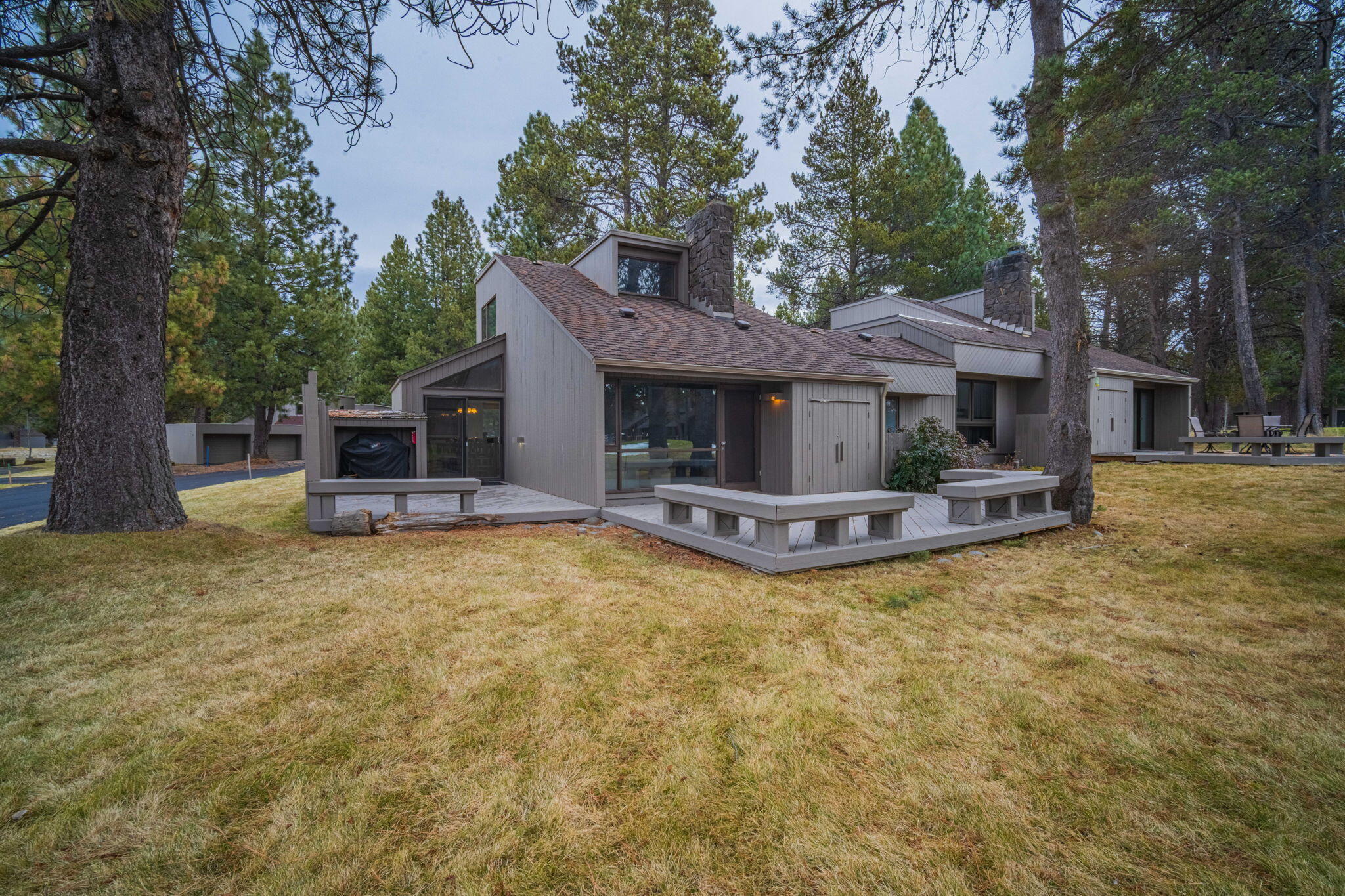 34-web-or-mls-31 Meadow House-34