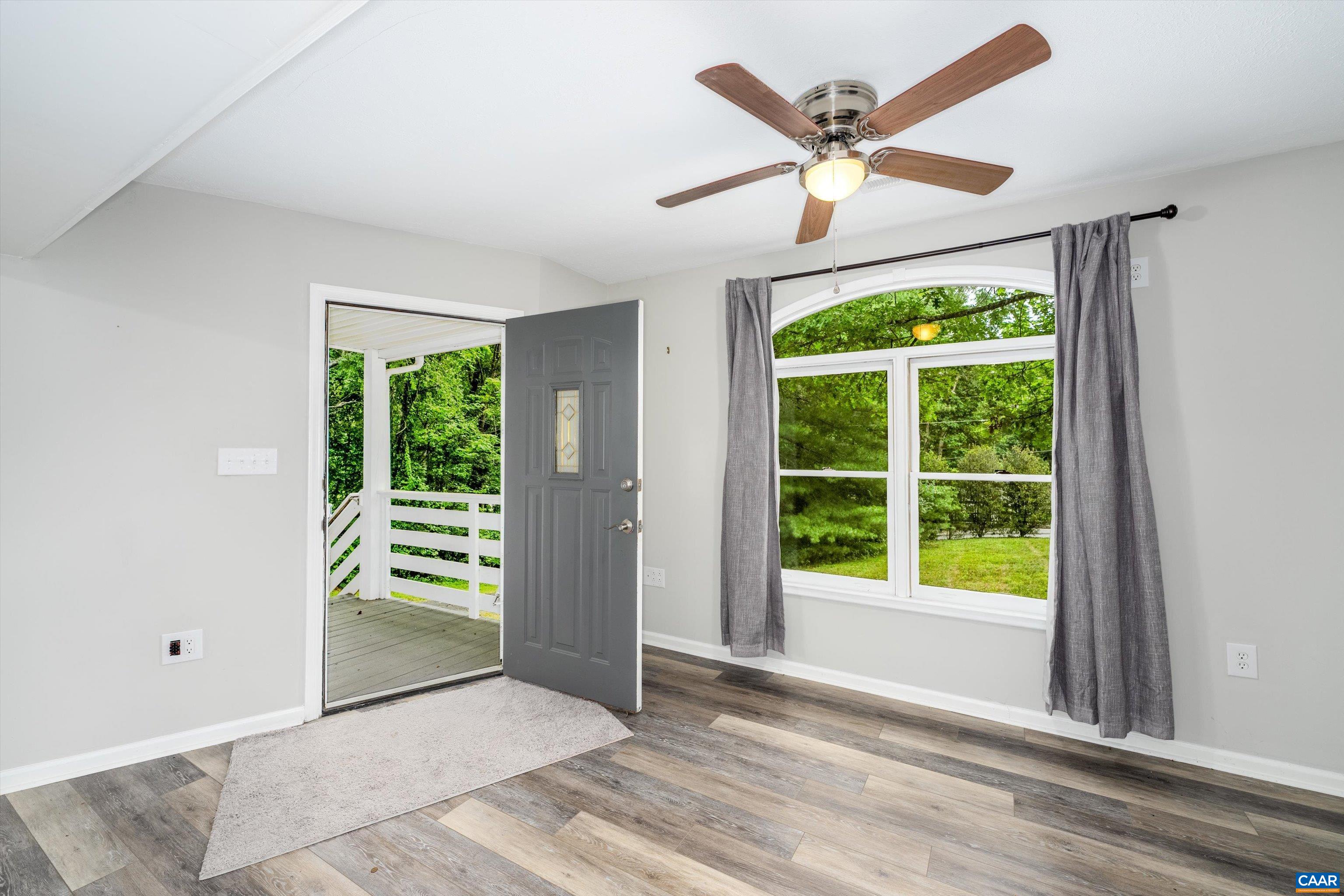 162 Larkspur Road Ruckersville, VA 22968 - Photo 7 of 43 Great Room