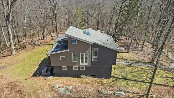 $775,000 | 490 Pudding Street, Carmel, NY 10512