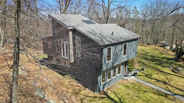 $775,000 | 490 Pudding Street, Carmel, NY 10512