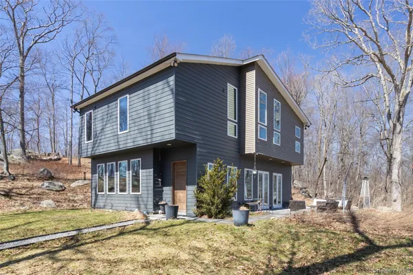 $775,000 | 490 Pudding Street, Carmel, NY 10512