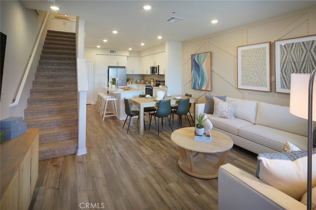 9535 Hannah Way Riverside, CA 92503 - Photo 6 of 21