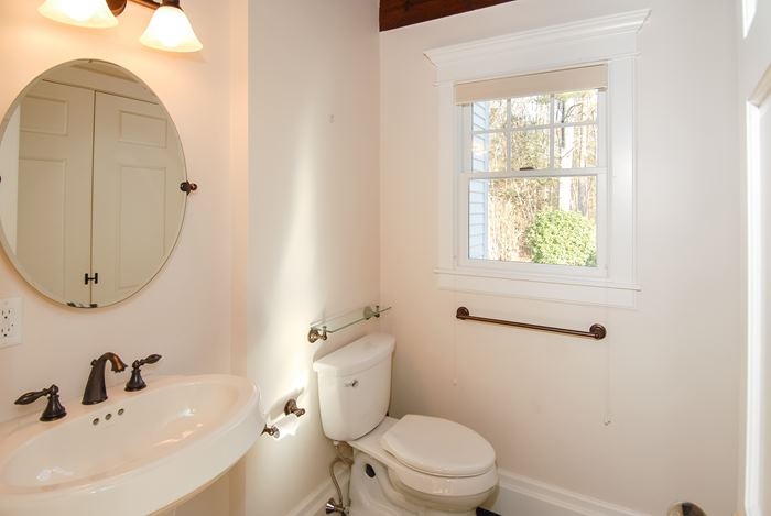 85 R Winnicutt Road Stratham, NH 03885 - Photo 16 of 38