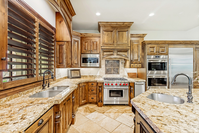 285 Stone Gate Lane Provo, UT 84604 - Photo 26 of 78