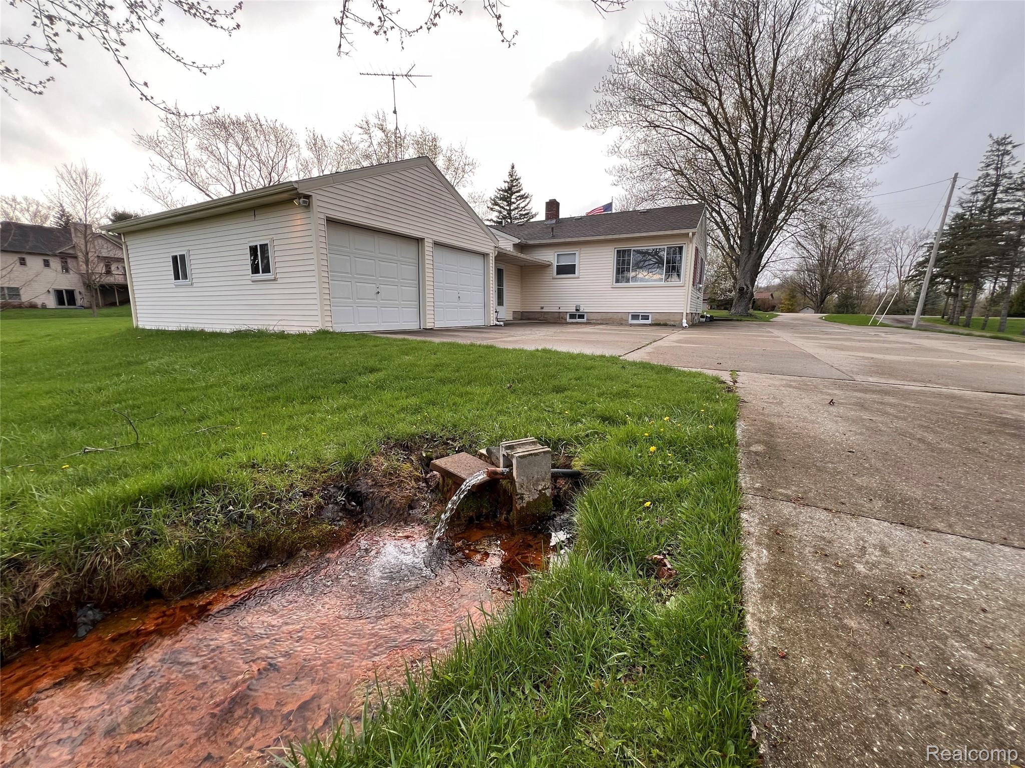 Artesian well