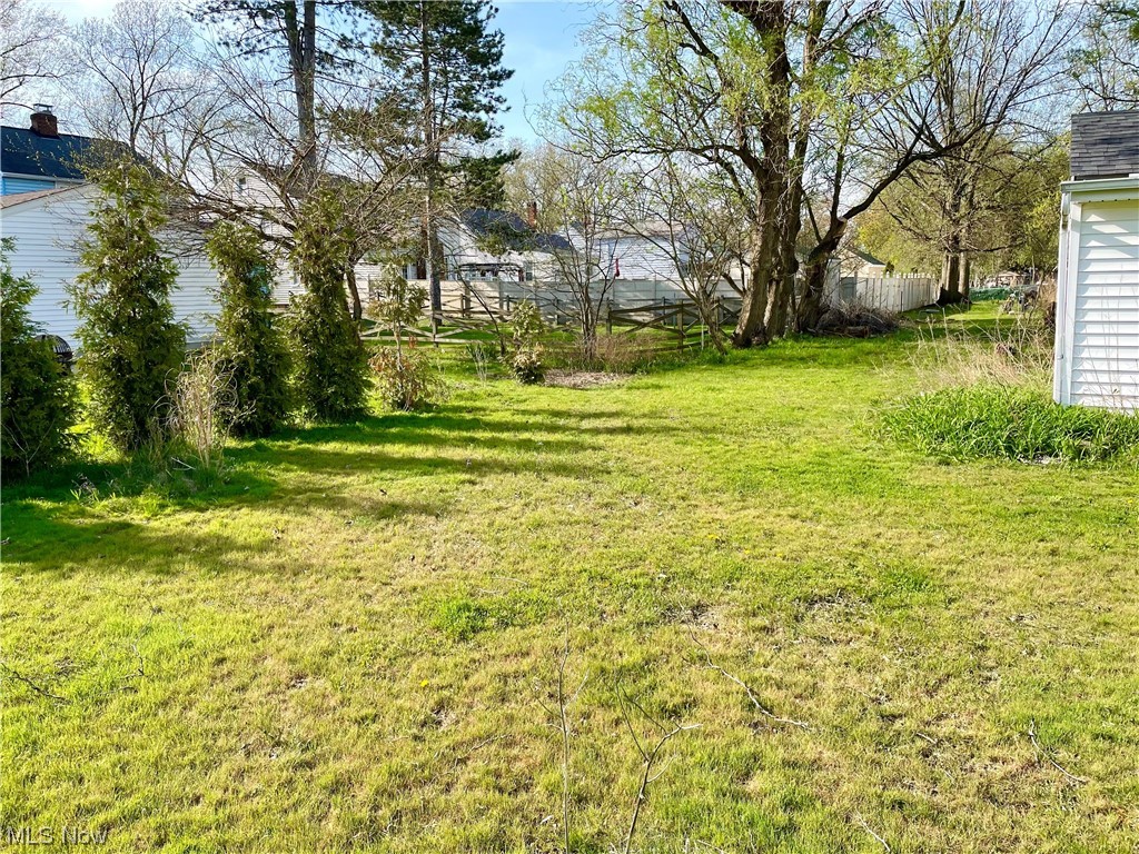 1580 Brainard Road Lyndhurst, OH 44124 - Photo 20 of 20 behind garage