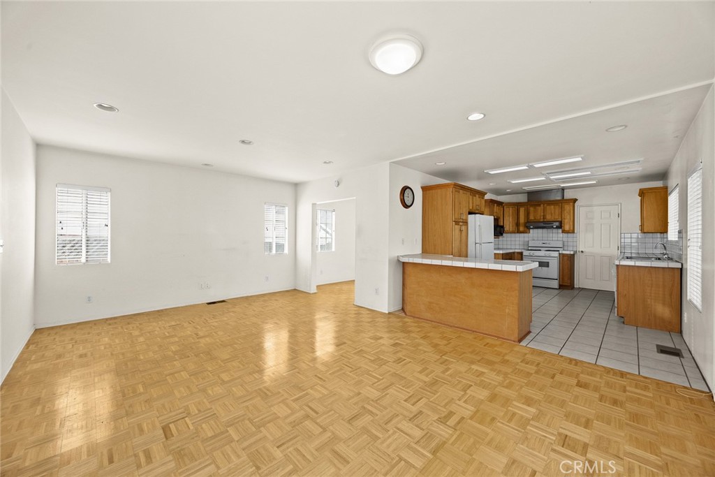 347 Stedman Place Monrovia, CA 91016 - Photo 7 of 30