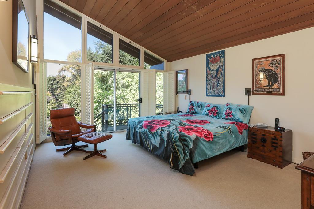 892 Lathrop Drive Stanford, CA 94305 - Photo 13 of 24