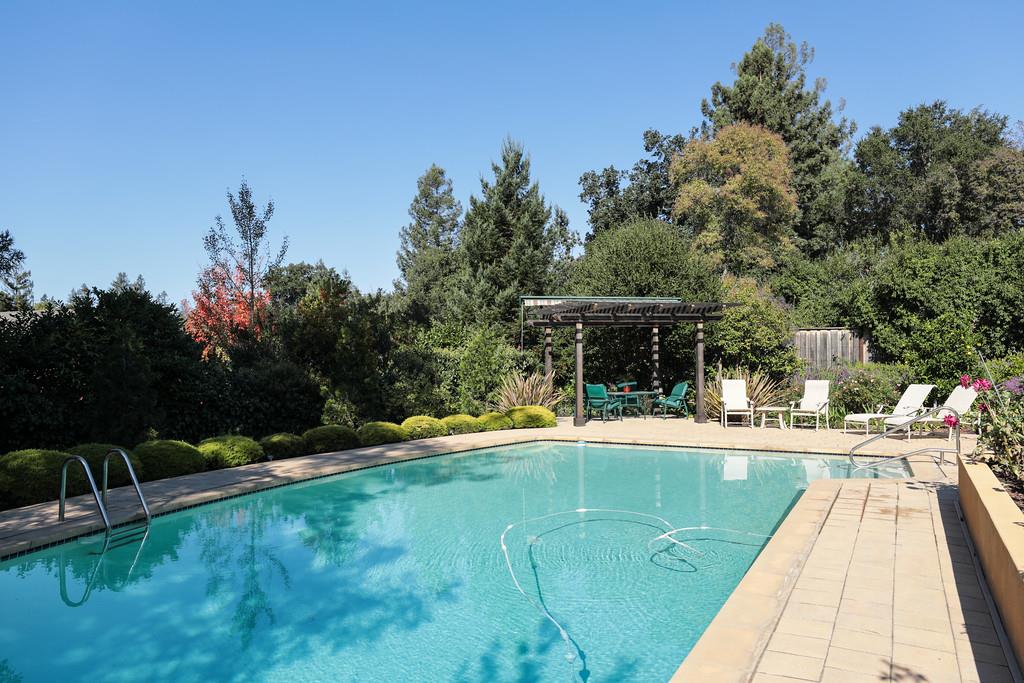 892 Lathrop Drive Stanford, CA 94305 - Photo 23 of 24