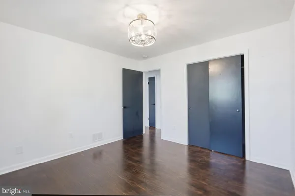 $4,999 | 448 Summers Drive, Alexandria, VA 22301