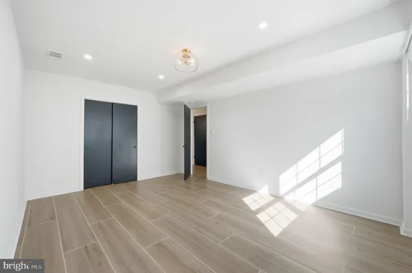 $4,999 | 448 Summers Drive, Alexandria, VA 22301