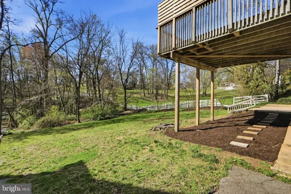 $4,999 | 448 Summers Drive, Alexandria, VA 22301