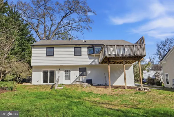 $4,999 | 448 Summers Drive, Alexandria, VA 22301