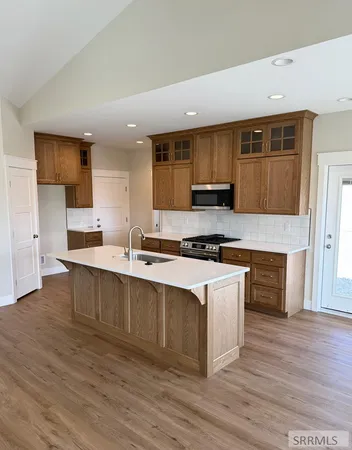 $599,900 | 360 Meadow Walk Drive, Shelley, ID 83274
