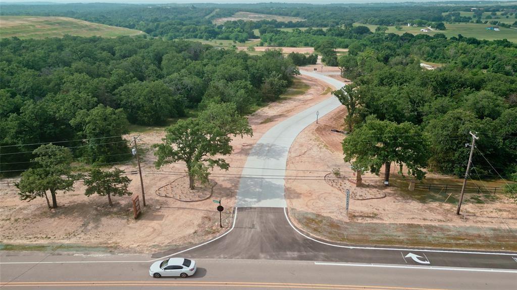 8001 Encanto Way Azle, TX 76020 - Photo 7 of 10