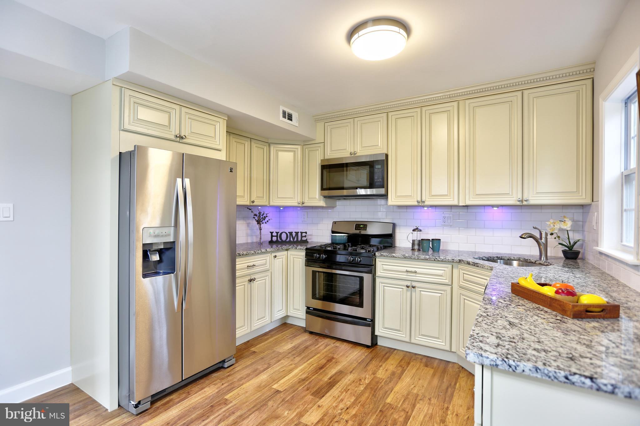 1509 Amherst Road Hyattsville, MD 20783 - Photo 3 of 30 Kitchen
