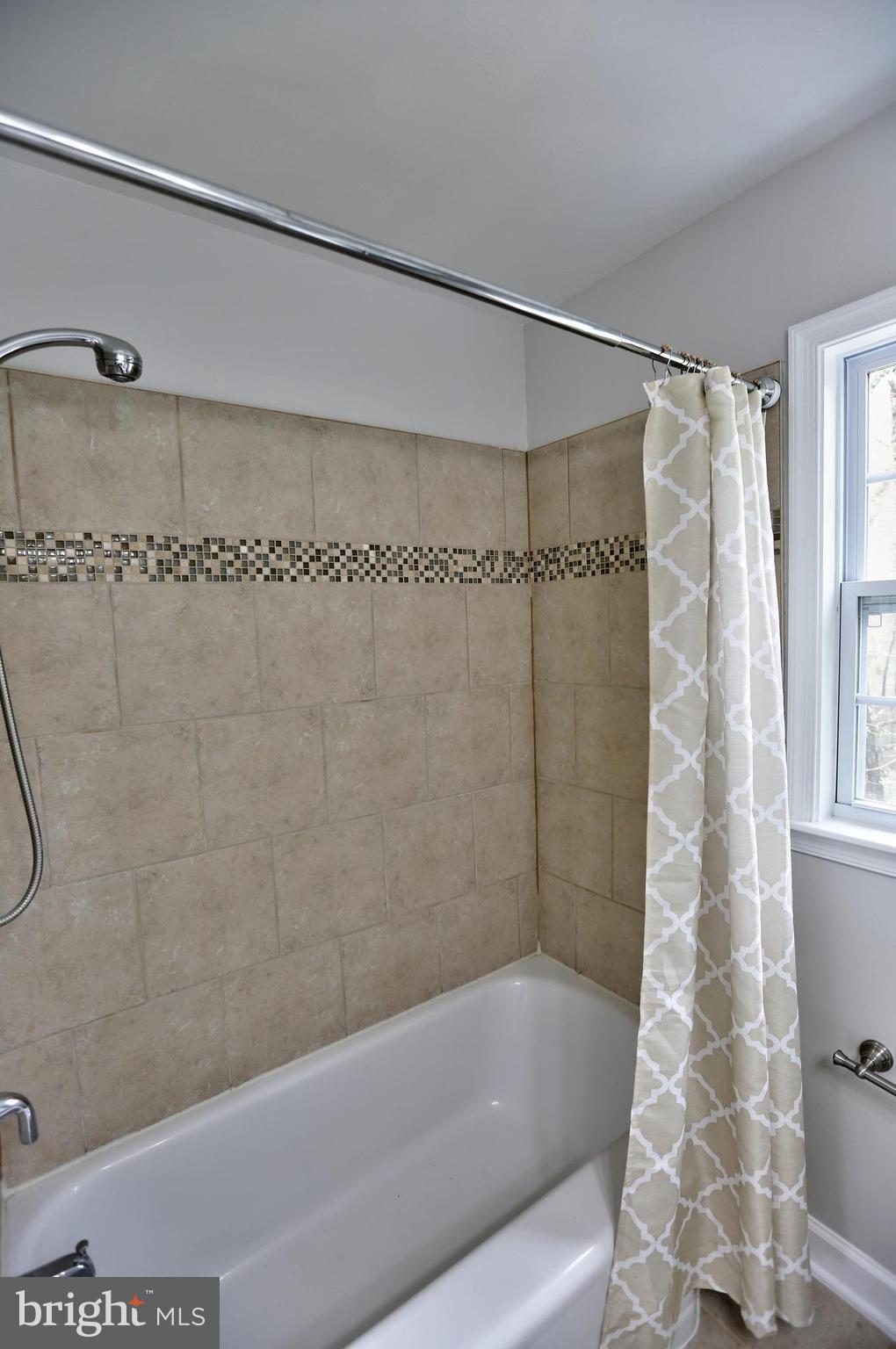 1509 Amherst Road Hyattsville, MD 20783 - Photo 23 of 30 Shared Bath