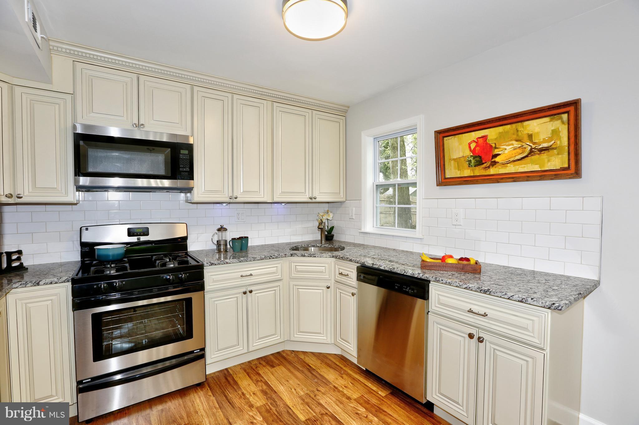 1509 Amherst Road Hyattsville, MD 20783 - Photo 7 of 30 Kitchen