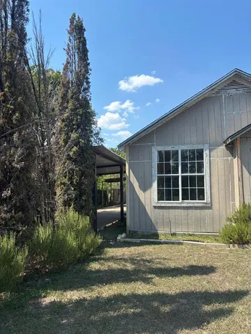 a view of outdoor space with entertaining space