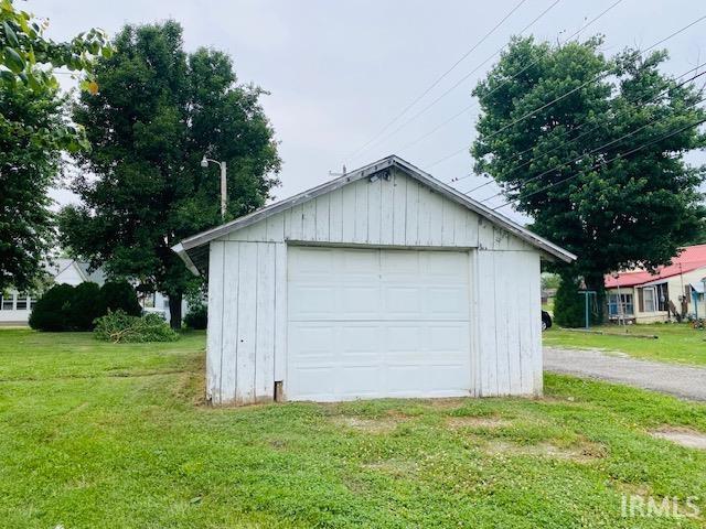 1100 West Walnut Street Washington, IN 47501 - Photo 10 of 12