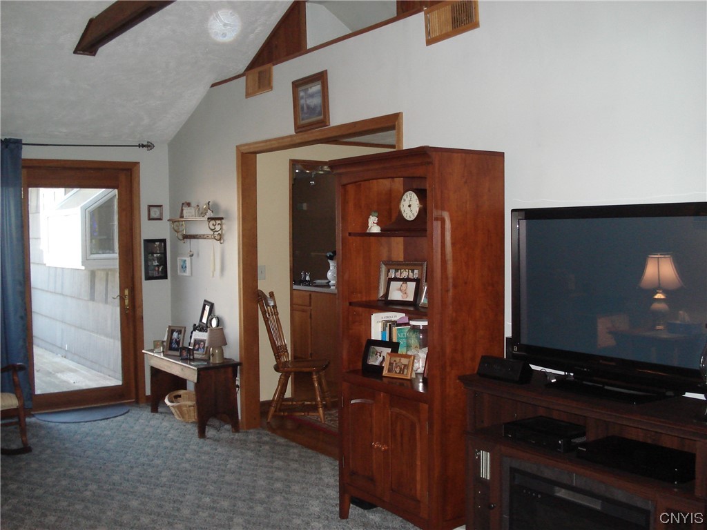 200 Hester Avenue Clay, NY 13212 - Photo 13 of 26