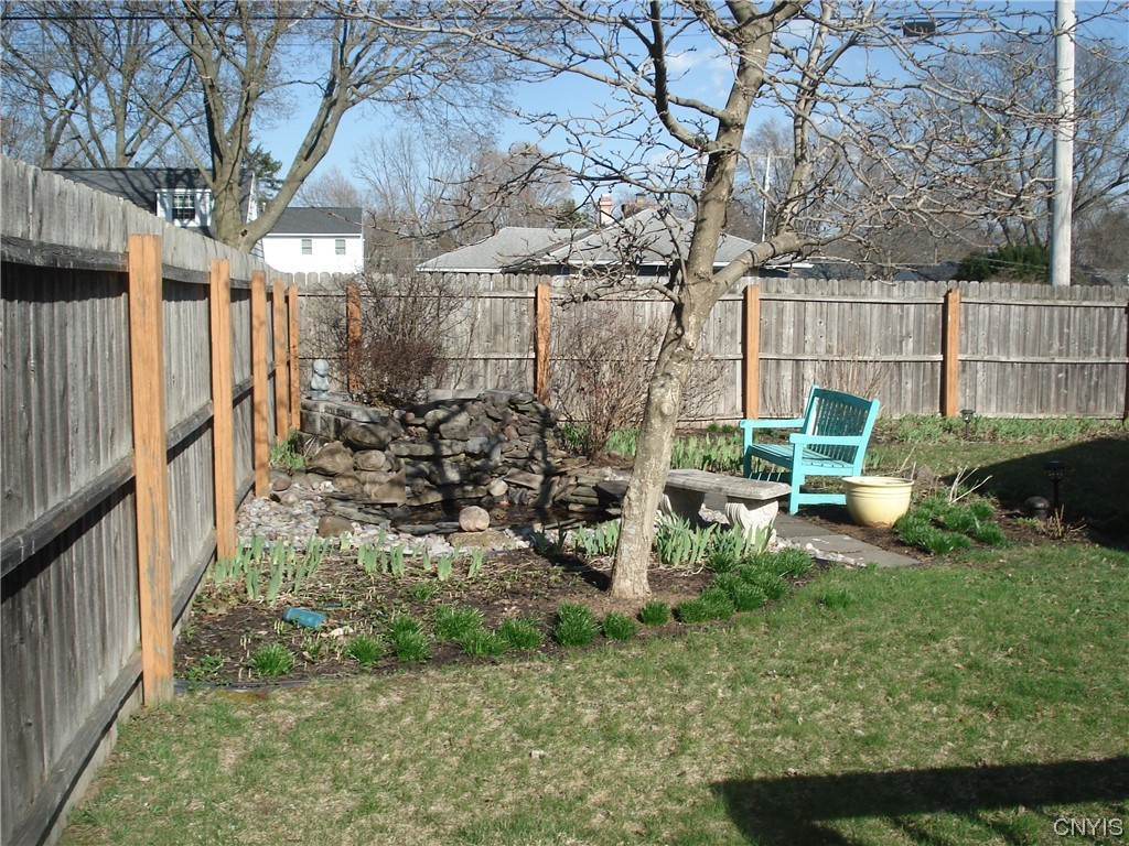 200 Hester Avenue Clay, NY 13212 - Photo 22 of 26