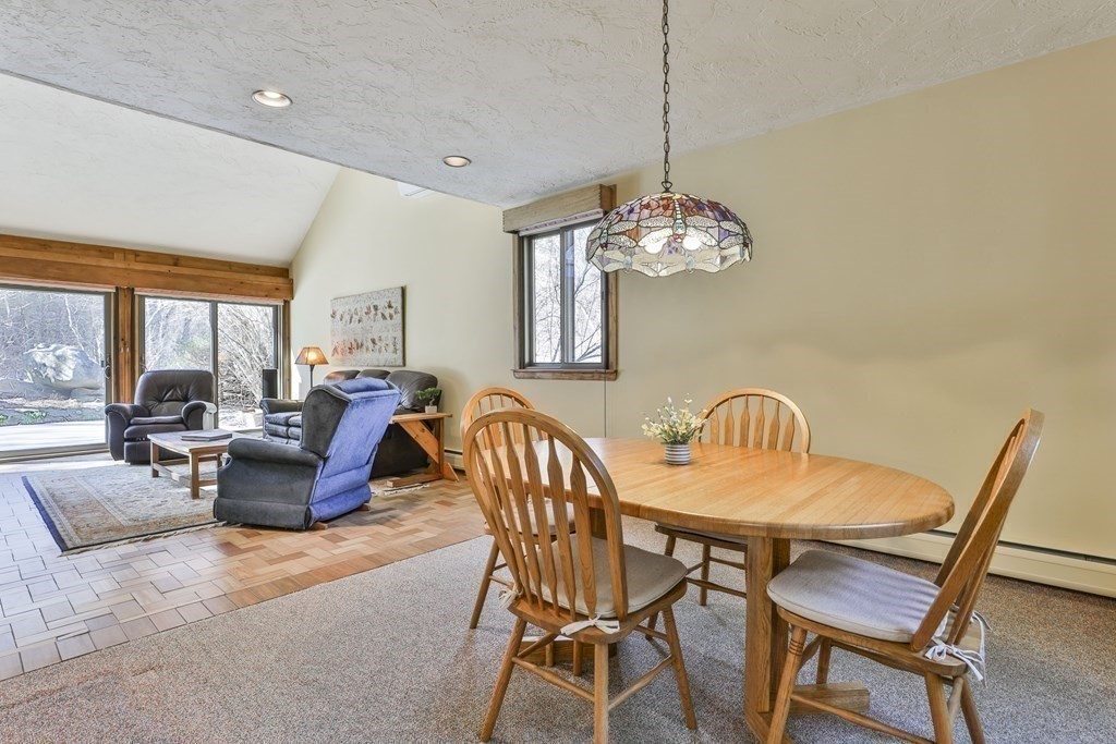 37 Cobleigh Road Boxborough, MA 01719 - Photo 12 of 40