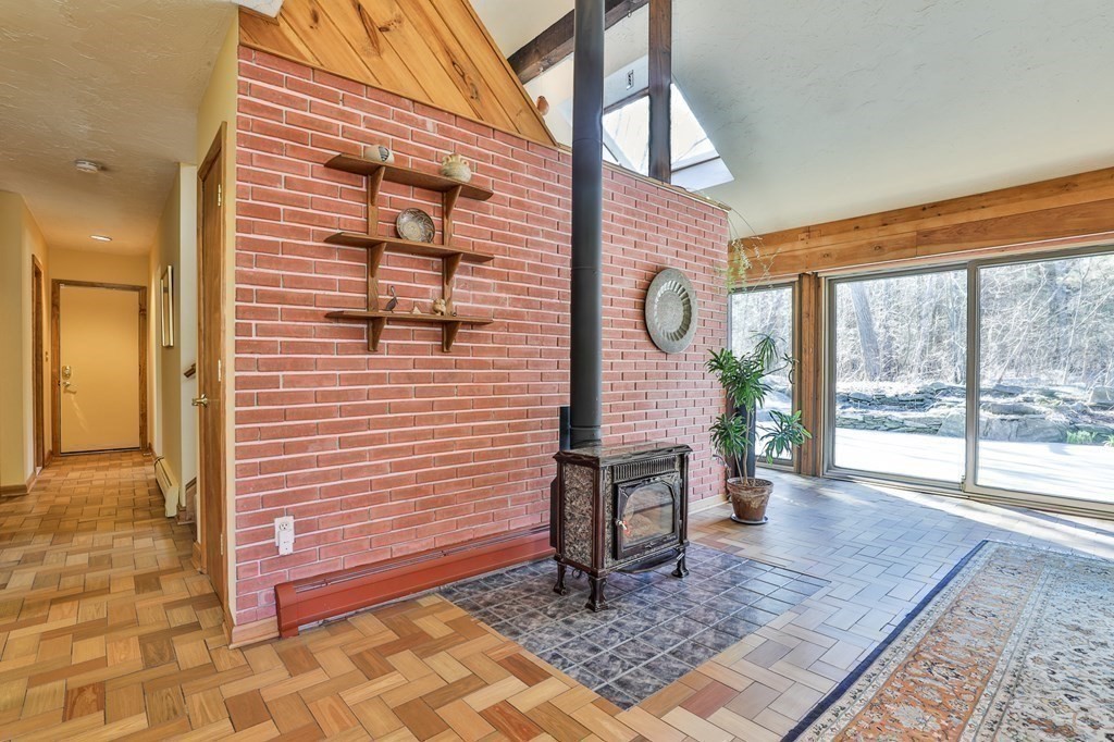 37 Cobleigh Road Boxborough, MA 01719 - Photo 7 of 40