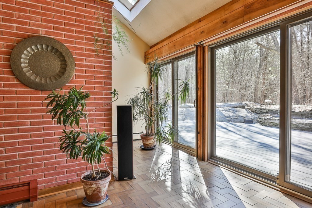 37 Cobleigh Road Boxborough, MA 01719 - Photo 8 of 40
