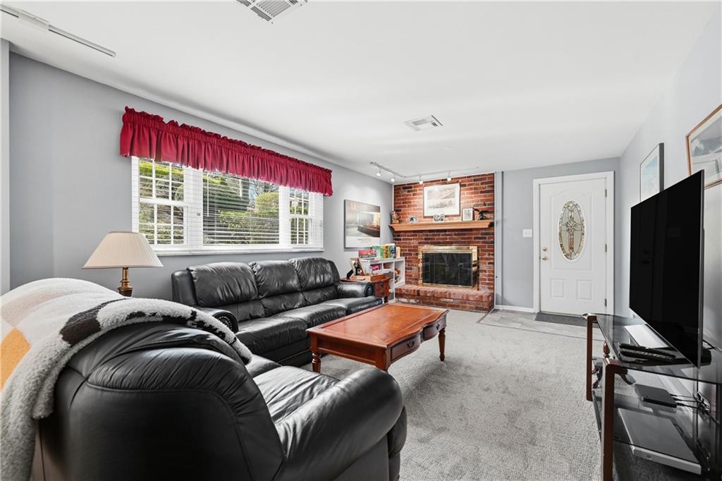 900 Old Hickory Road Pittsburgh, PA 15243 - Photo 25 of 45