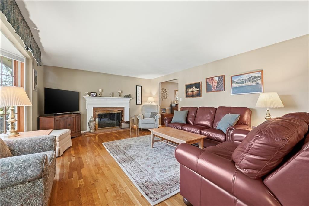 900 Old Hickory Road Pittsburgh, PA 15243 - Photo 5 of 45