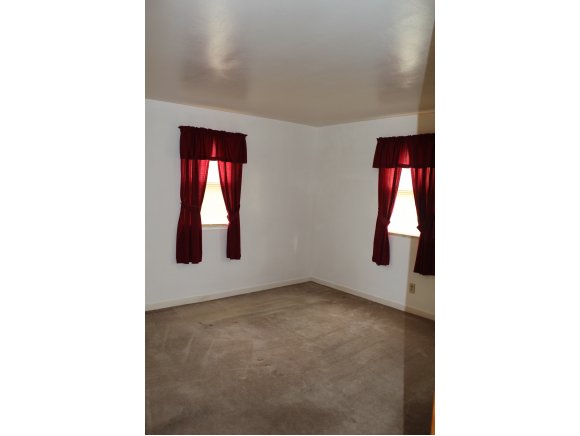 309 Anderson Road Vestal, NY 13850 - Photo 9 of 24 Gallery Image 9