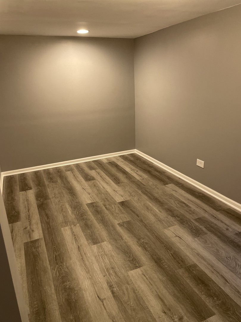 2440 North St Louis Avenue, Unit G Chicago, IL 60647 - Photo 8 of 10 a view of an empty room
