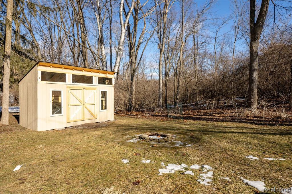 720 Sunset Road Ann Arbor, MI 48103 - Photo 32 of 36