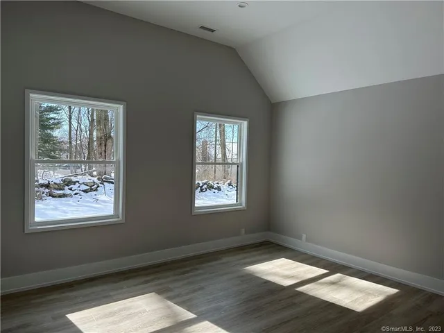 $4,800 | 14 Tod Road, Norwalk, CT 06851