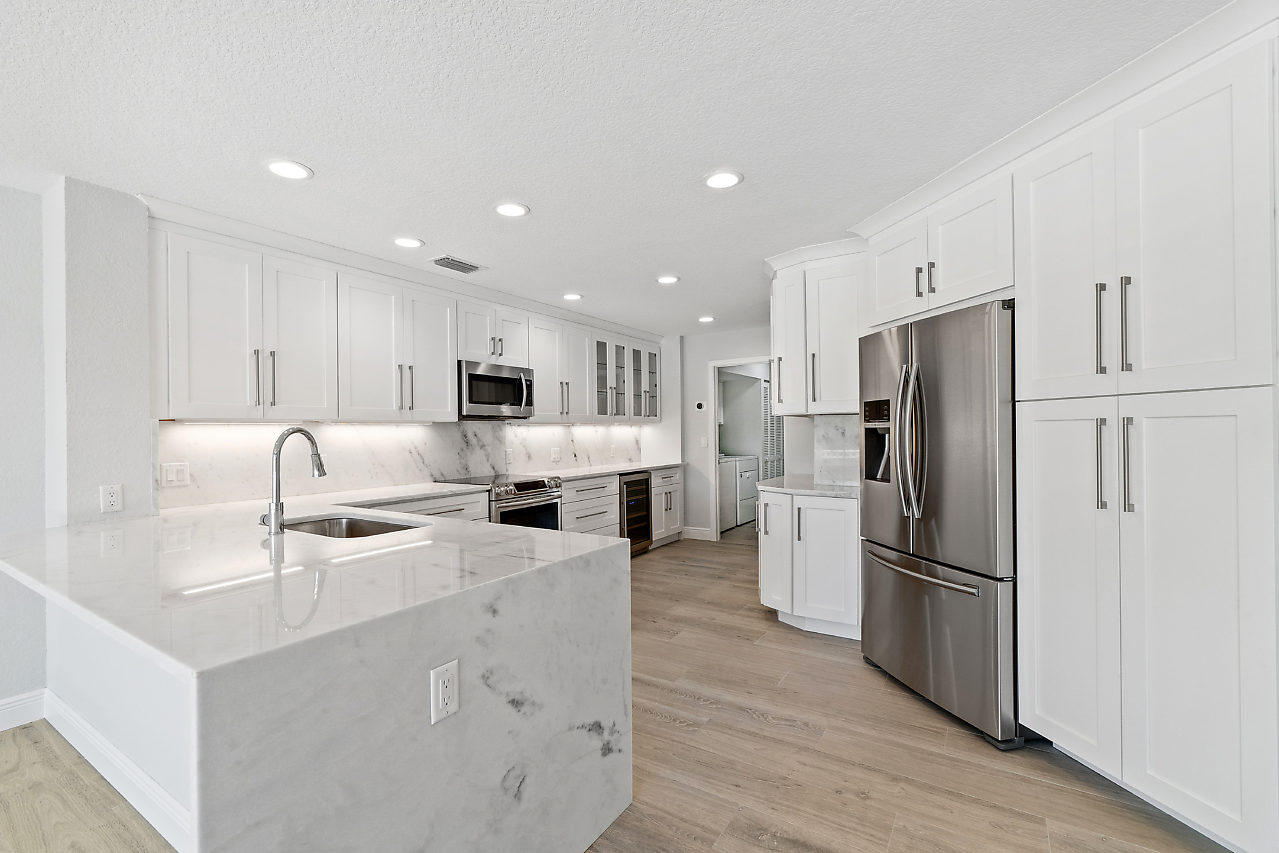 5178 Windsor Parke Drive Boca Raton, FL 33496 - Photo 1 of 35 Kitchen