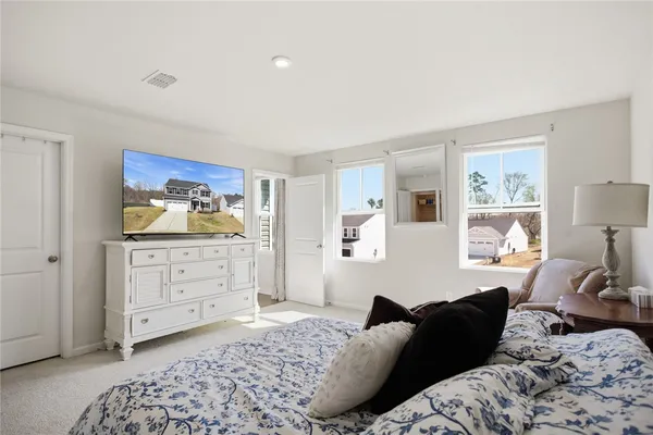 $424,900 | 294 Utica Bnd Court, Seneca, SC 29678