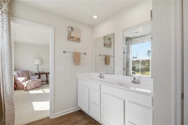 $424,900 | 294 Utica Bnd Court, Seneca, SC 29678