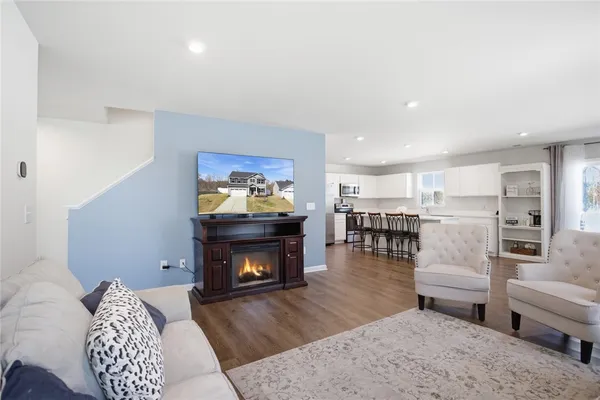 $424,900 | 294 Utica Bnd Court, Seneca, SC 29678