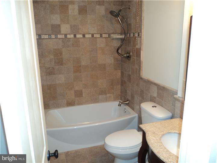 12118 Aster Road Philadelphia, PA 19154 - Photo 12 of 19