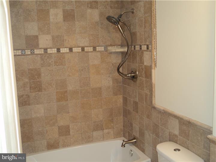 12118 Aster Road Philadelphia, PA 19154 - Photo 14 of 19