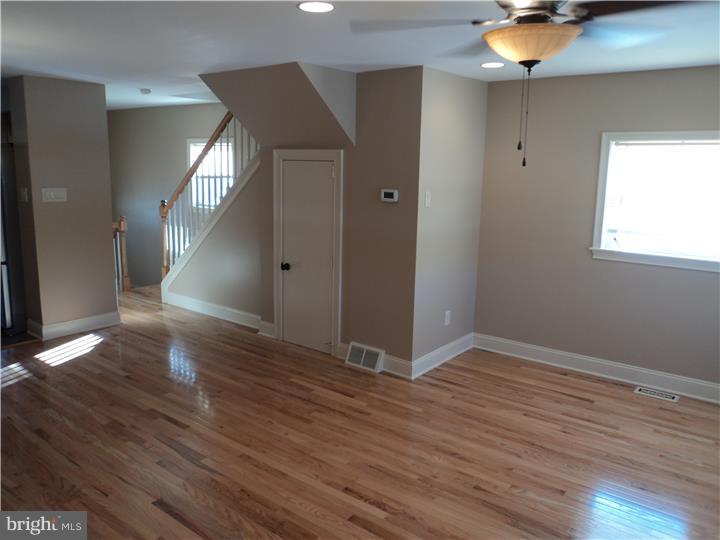 12118 Aster Road Philadelphia, PA 19154 - Photo 9 of 19