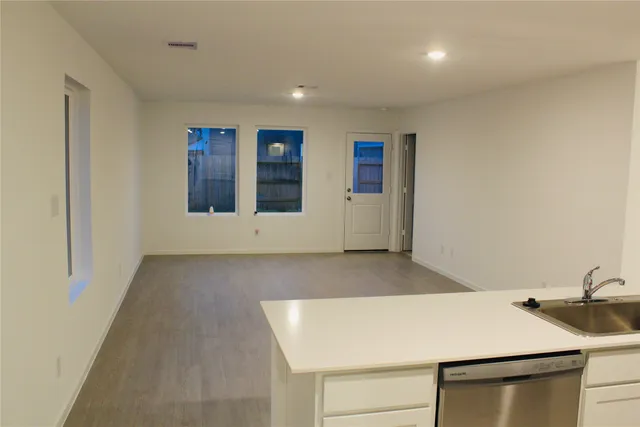 $1,840 | 1646 Gardenia Blossom Lane, Crosby, TX 77532