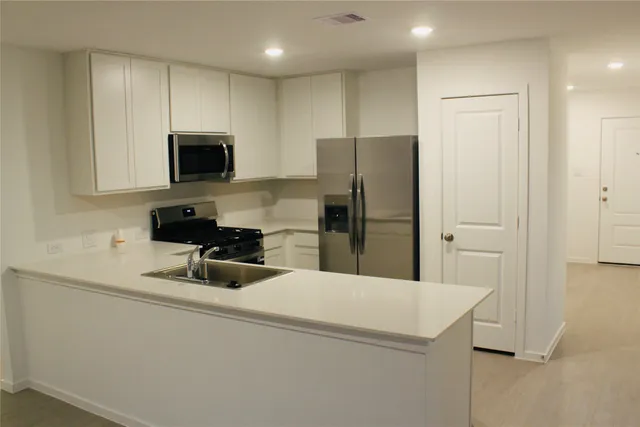 $1,840 | 1646 Gardenia Blossom Lane, Crosby, TX 77532