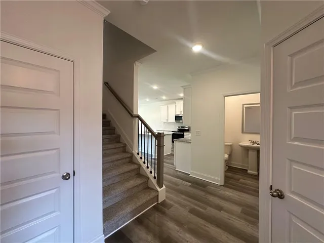 $378,672 | 5605 Overview Drive, Unit 115, Flowery Branch, GA 30542